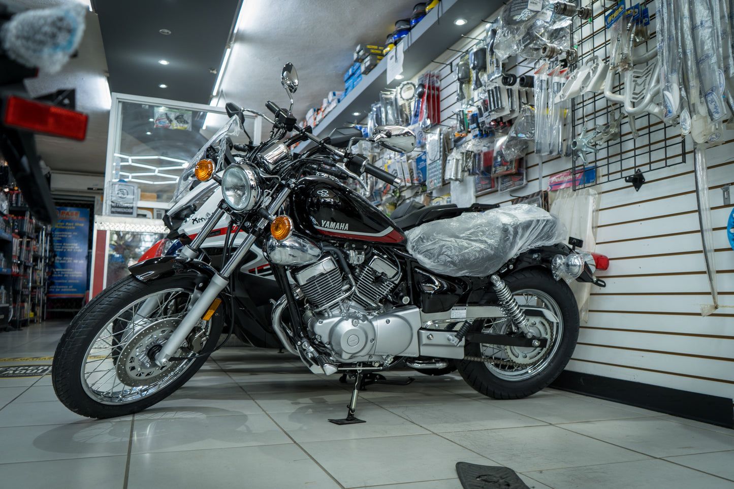 Yamaha V-Star 250cc 2024