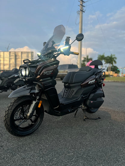 Chuma 787 200EFI 2025